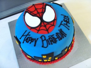 spiderman-birthday-cake